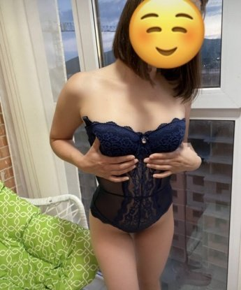 Привлекательная и горячая красотка ждет тебя для ярких и страстных встреч, где нет места стеснению и предвзятым взглядам. Позволь мне увлечь тебя в мир наслаждения и страсти. 13240, 23 года