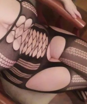 Мои услуги охватывают все, что ты только можешь себе представить. Обескураживающие массажи, захватывающие фантазии, экстазные моменты и безудержная страсть – все это я предлагаю в Москве 🌃🌟
Мое чувственное фото порадует твои глаза, а мои отзывы оставят на тебе незабываемое впечатление. Уверена, что никто не заставит тебя почувствовать себя так особенным и желанным, как я.
Оставь все твои заботы позади и позволь мне доставить тебе настоящее наслаждение. Я живу в Москве и с нетерпением жду твоего звонка. Каждая наша встреча будет незабываемой и полна страсти. Доверься мне и ты познаешь истинное счастье. 💋💕 5830, 27 лет